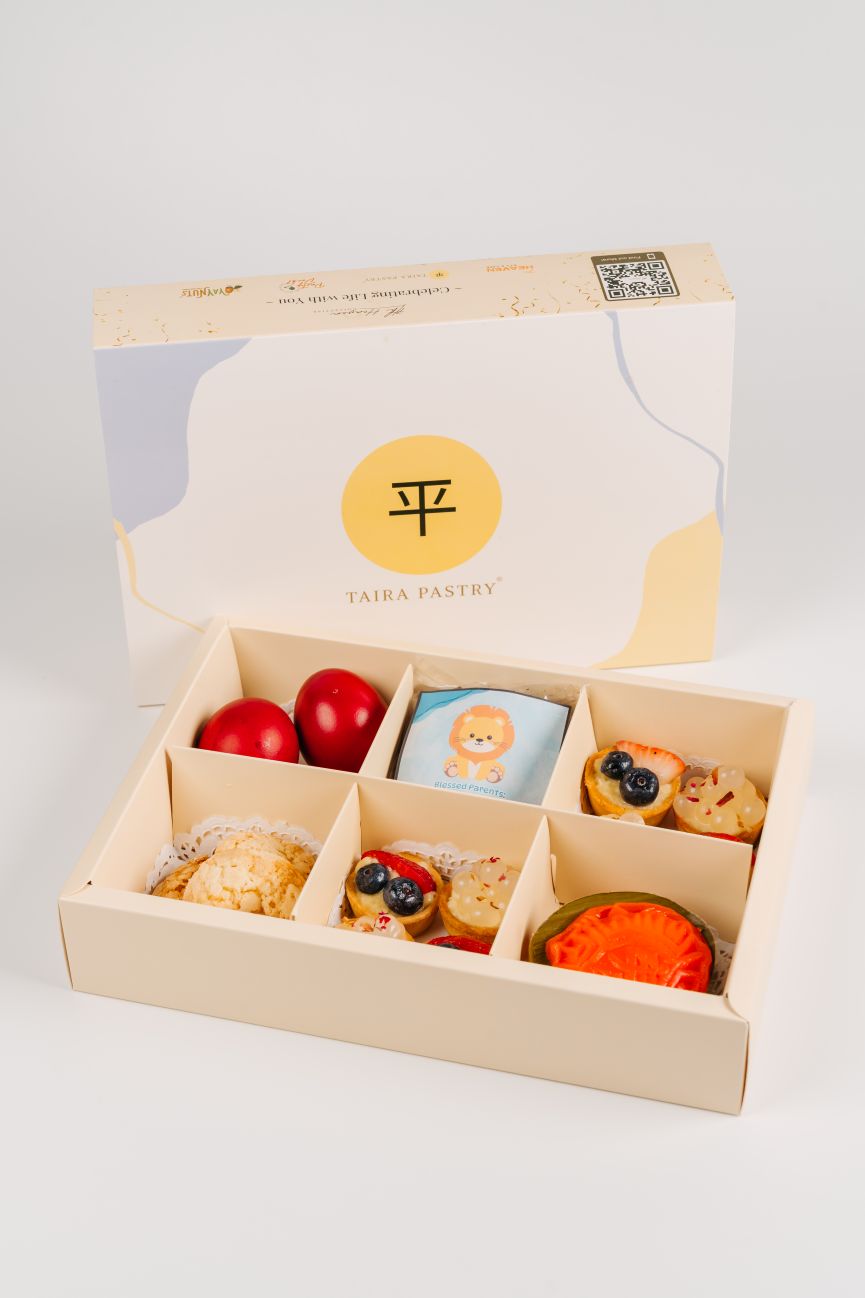 Little Joy Baby Full Month Gift Box