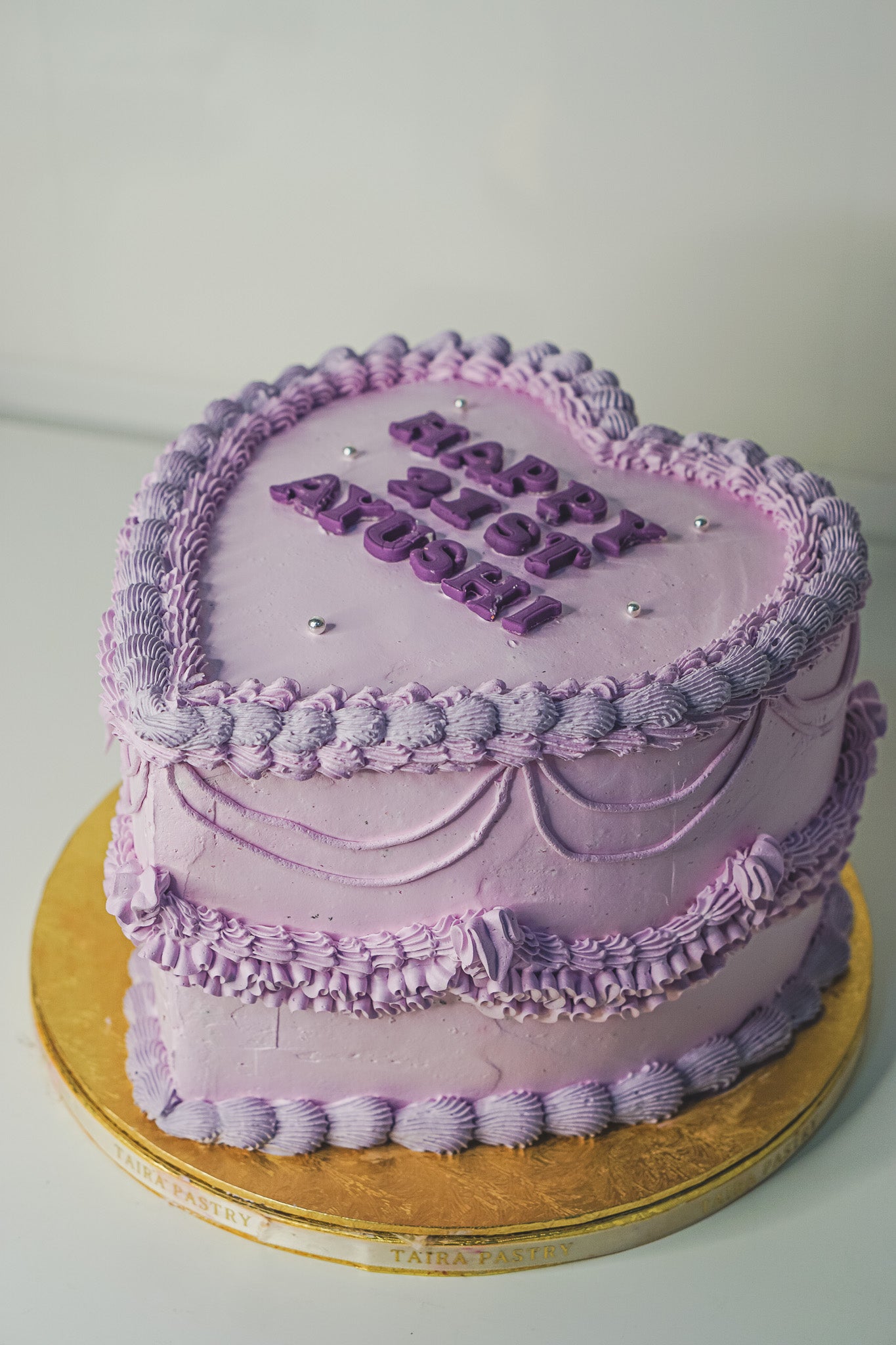 Vintage Heart Cake -