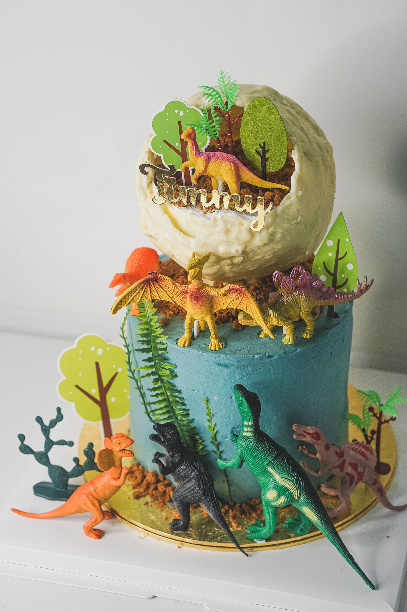 Dino Egg Cake
