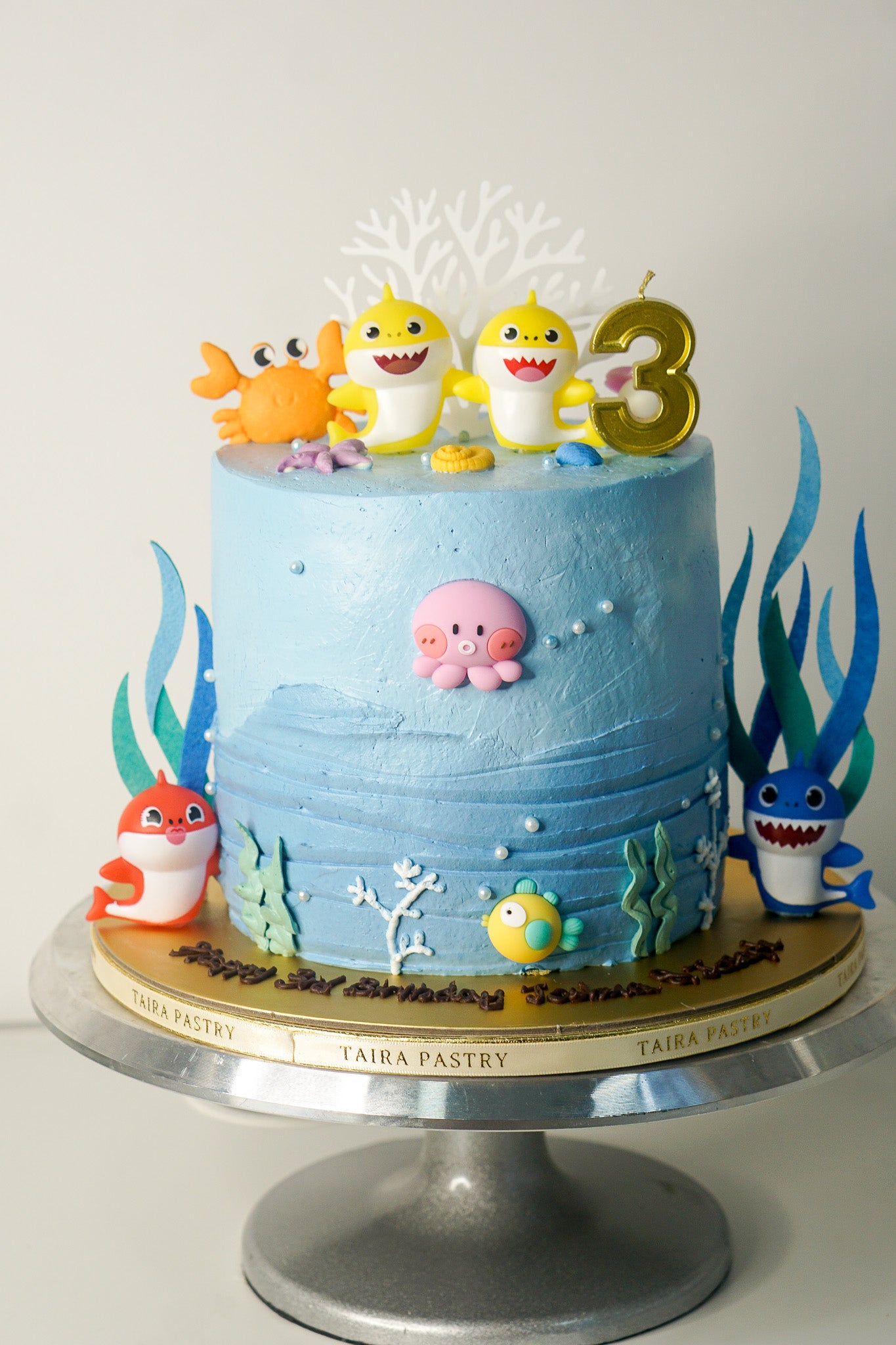 Under the Sea Baby Shark Cake