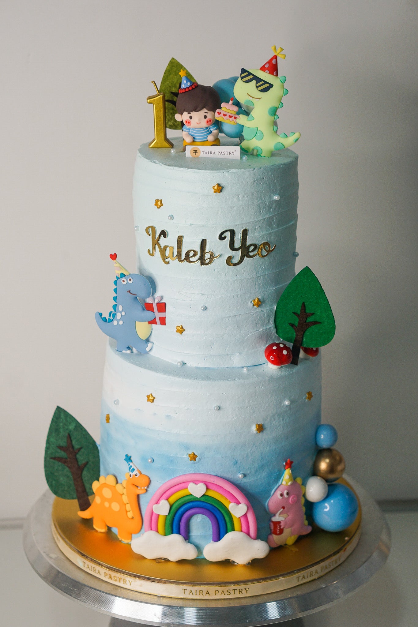 Cute Dino Cake