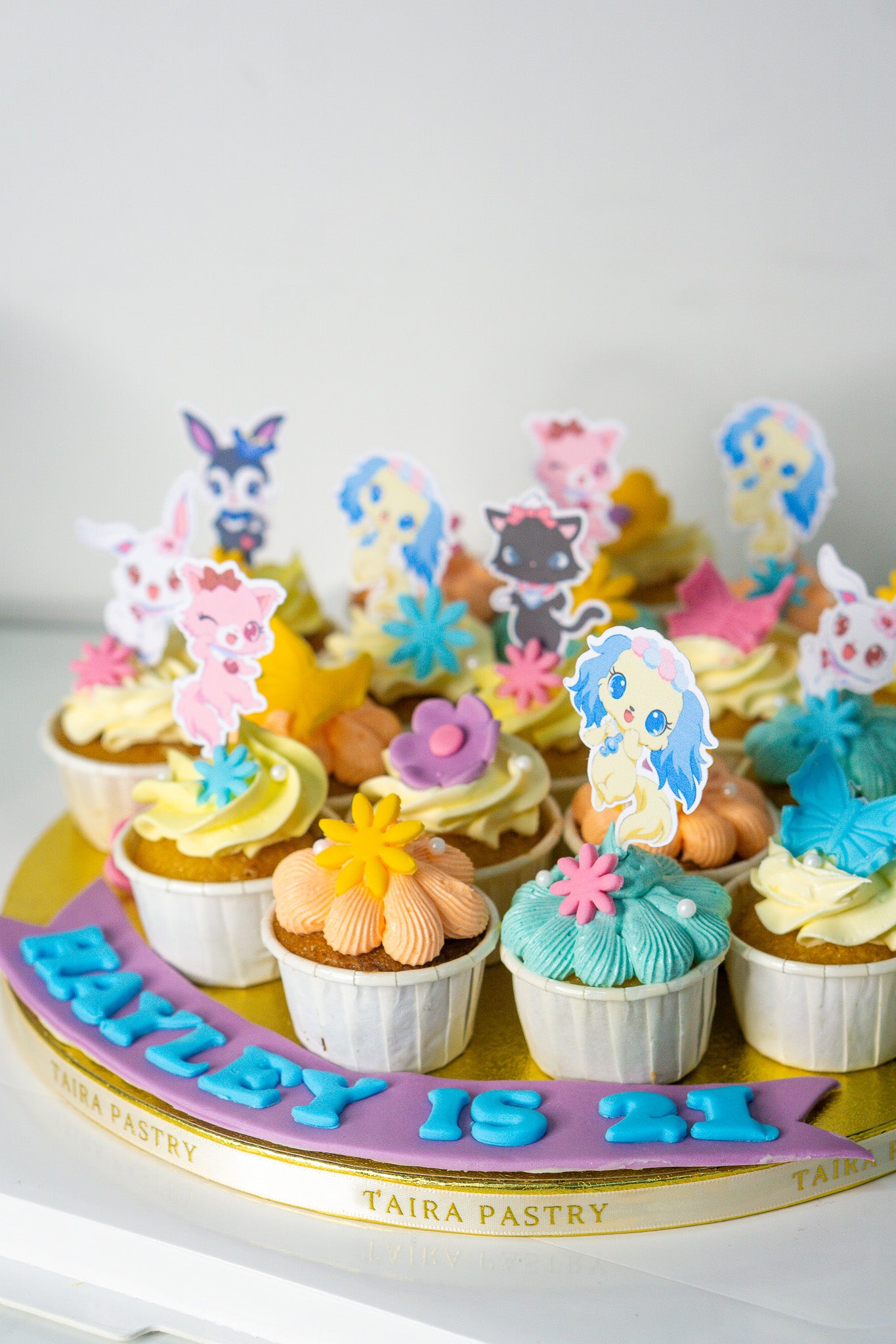Customised Theme Mini Cupcakes (20pcs)