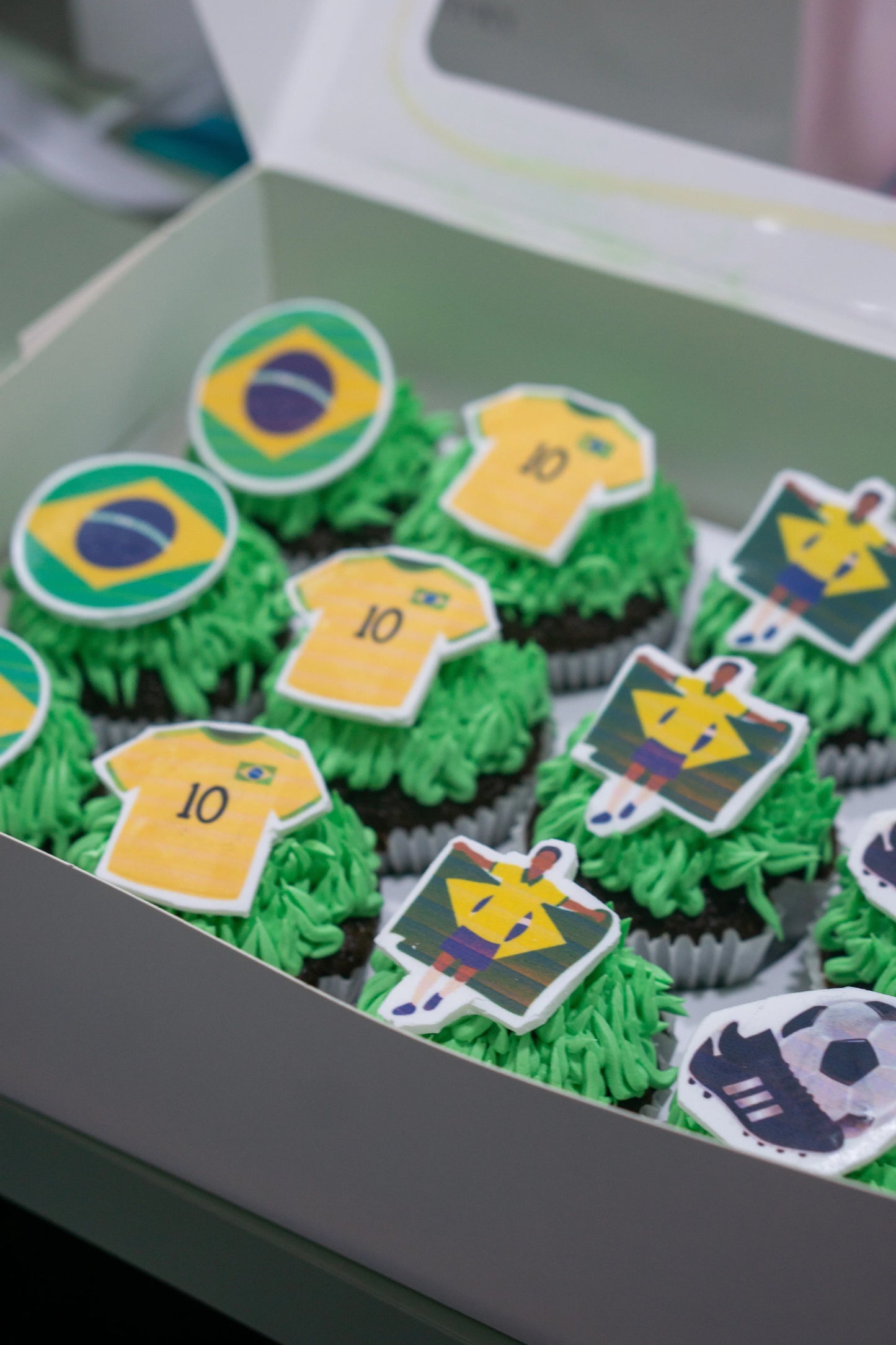 Theme Cupcakes (Individual Box)