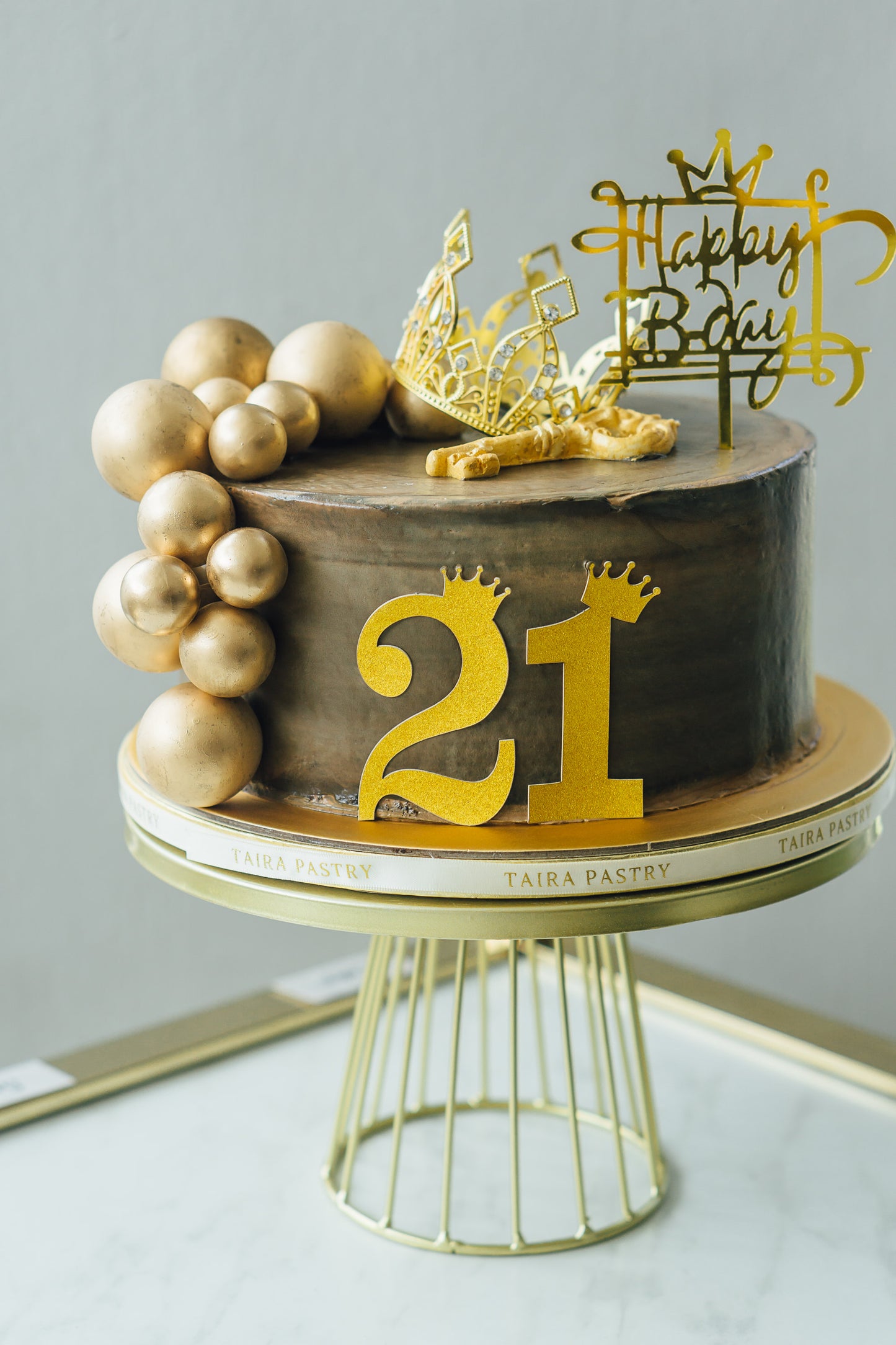 Golden Key & Crown Cake