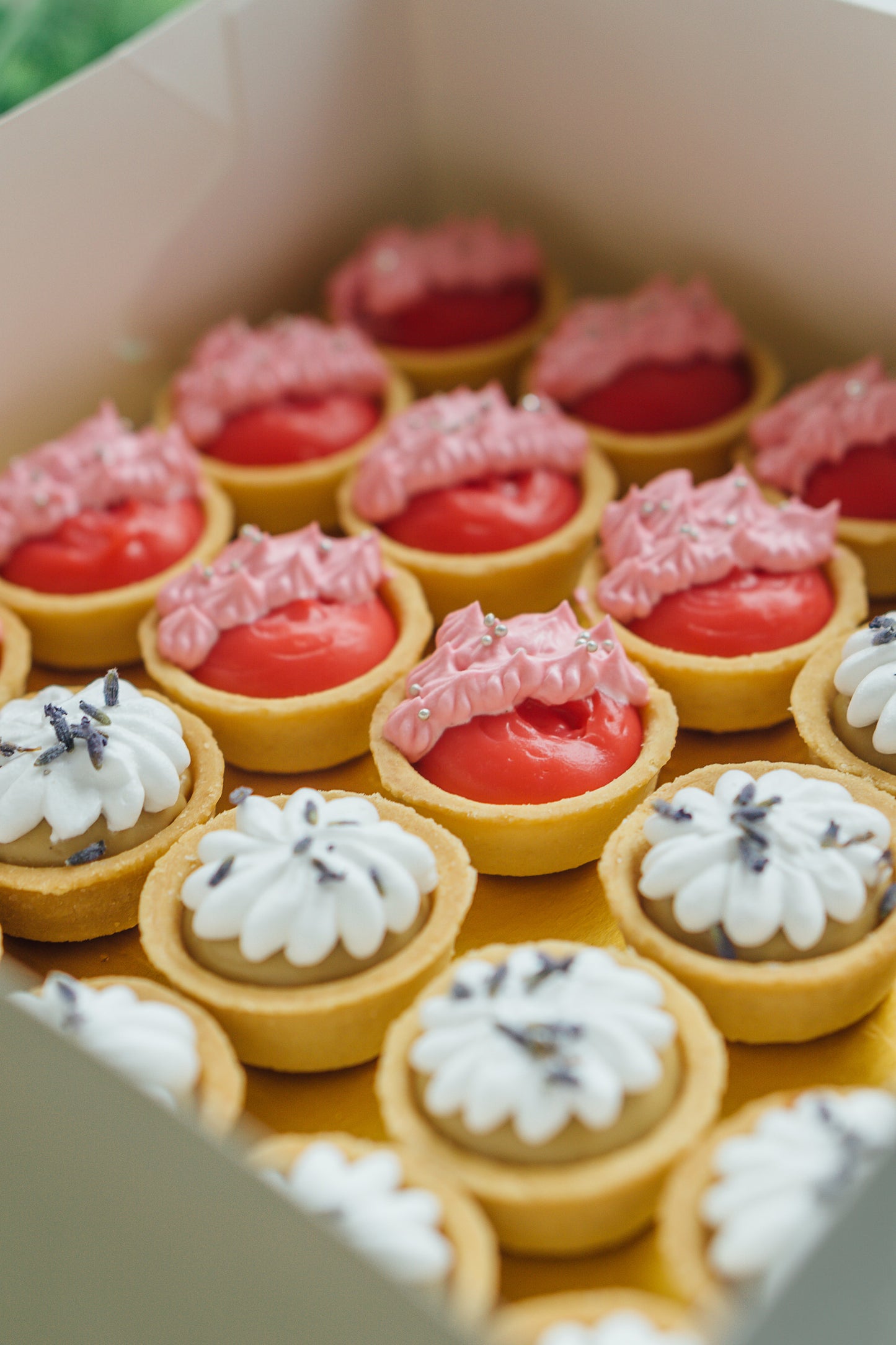 Floral Bliss Mini Tarts (25pcs)