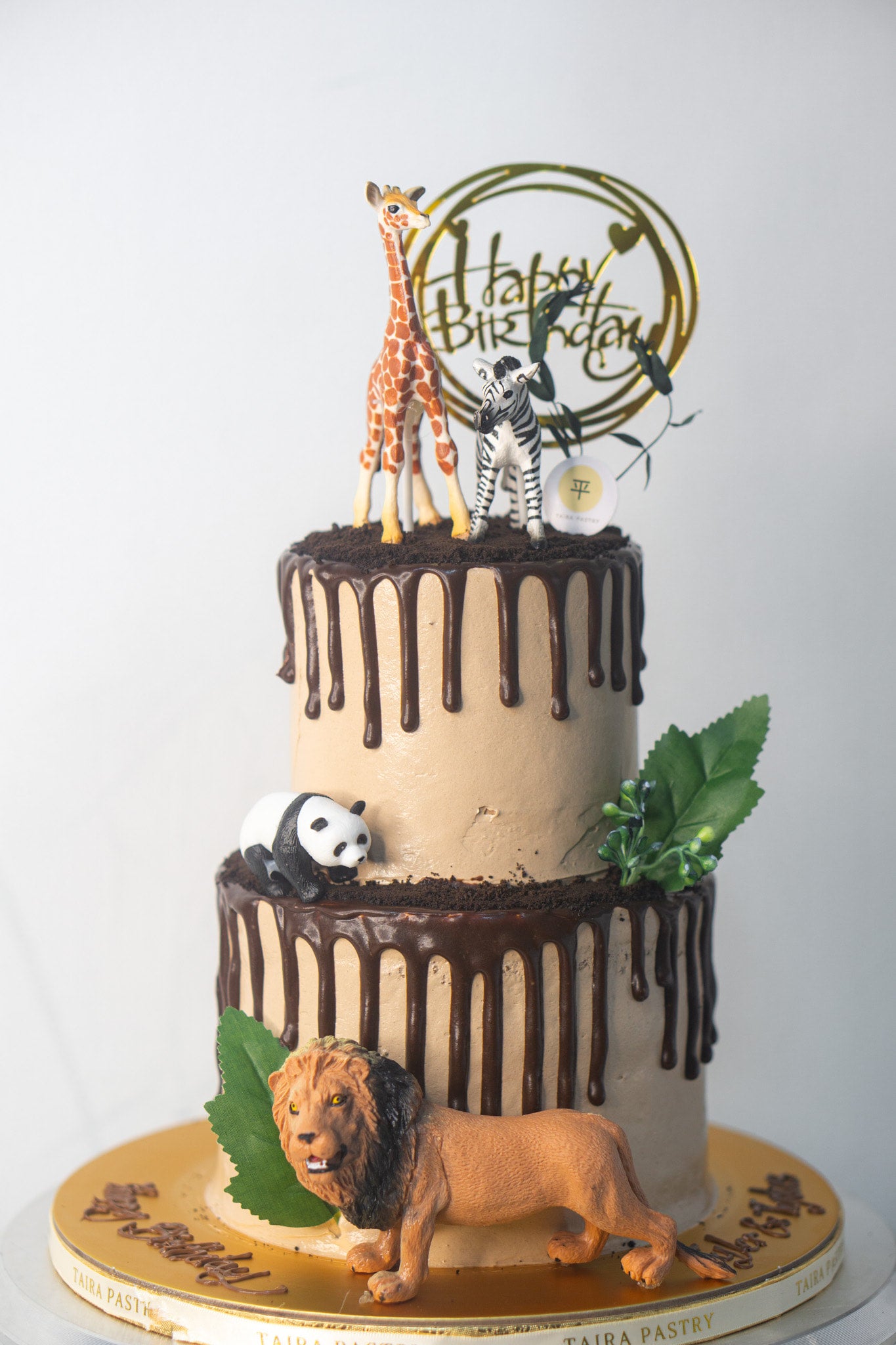 Rustic Safari Cake