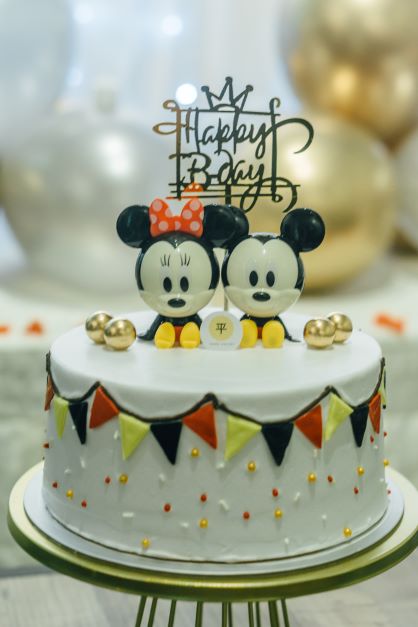 Mickey & Minnie Cake
