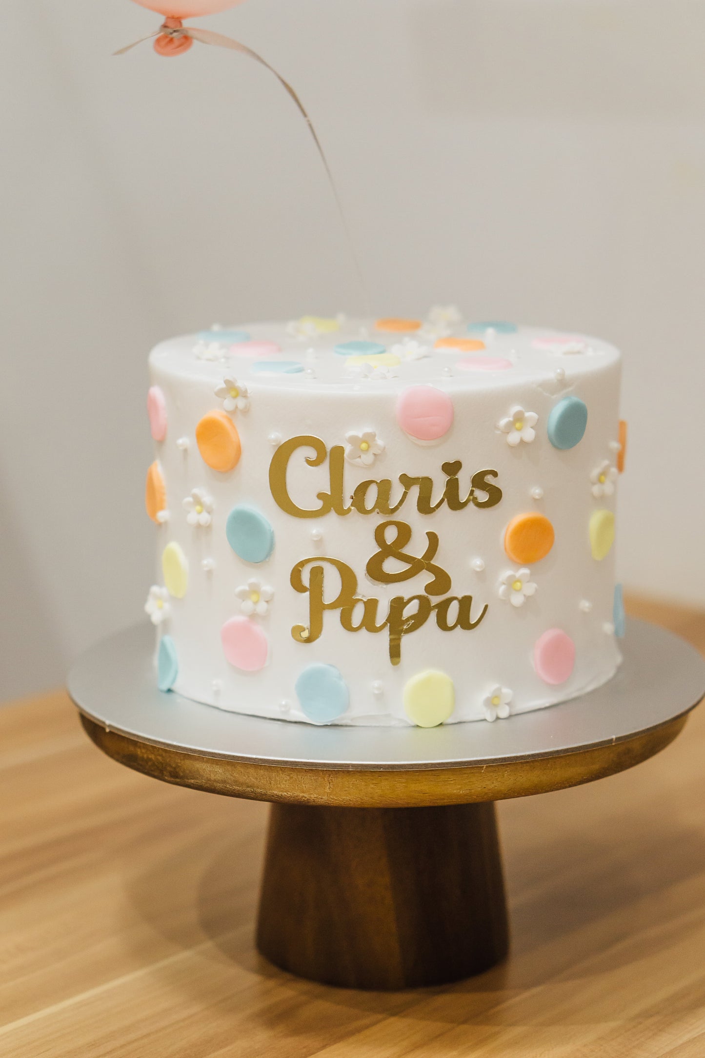 Balloon polka dots