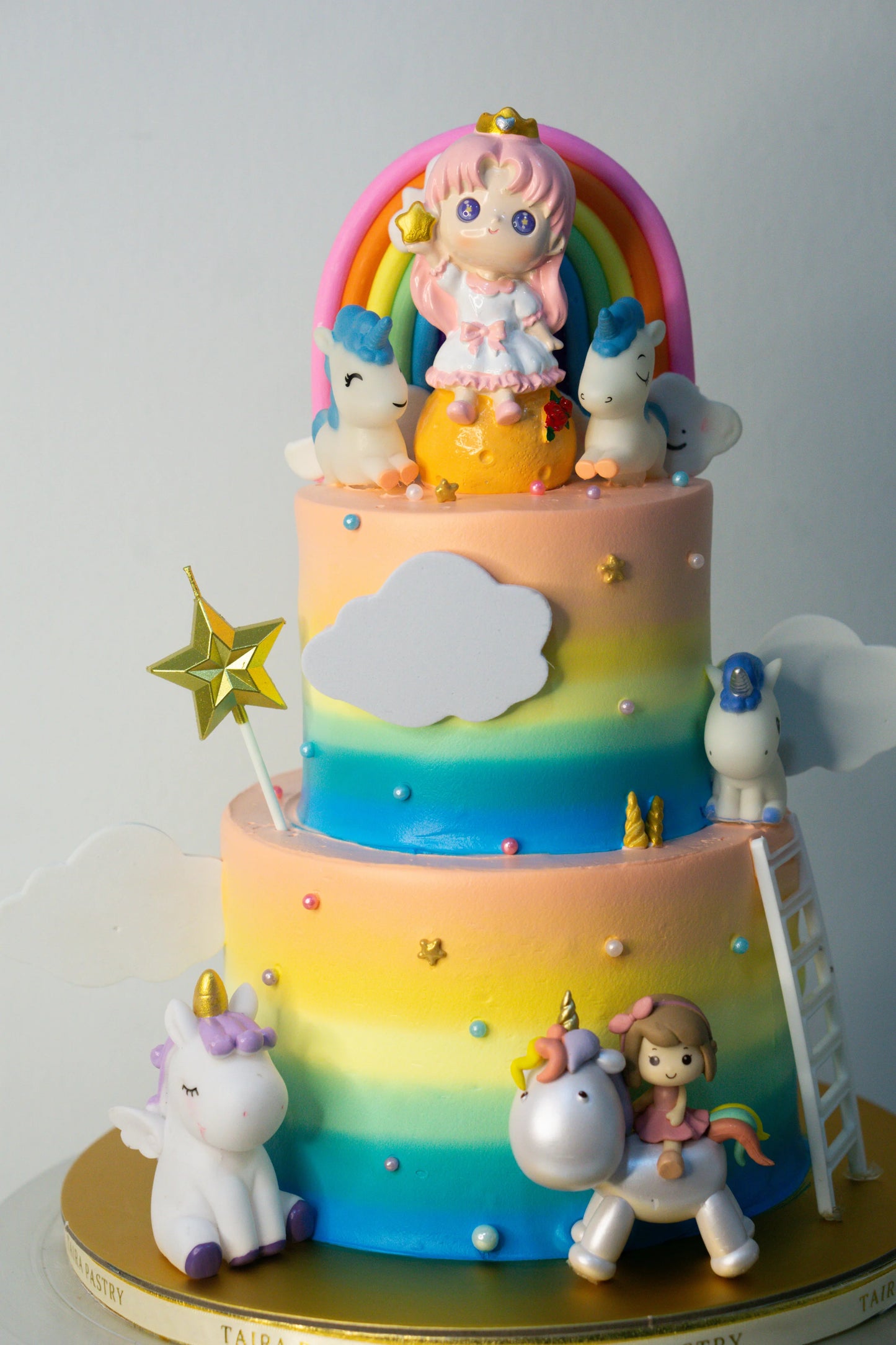 Rainbow Unicorn Cake