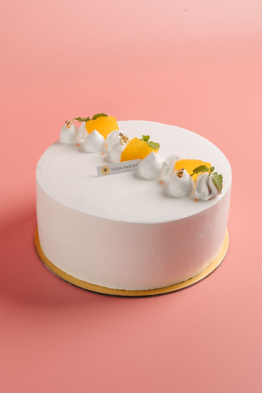 White Peach Cake