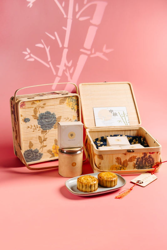 Moonlight Blossom Mooncake Set