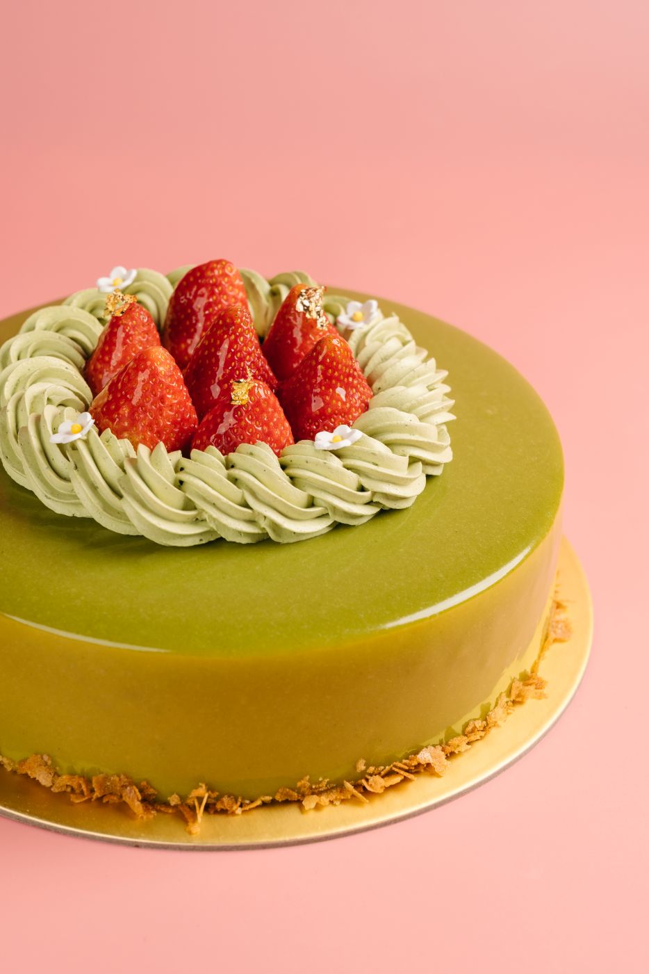Strawberry Matcha Mousse Cake