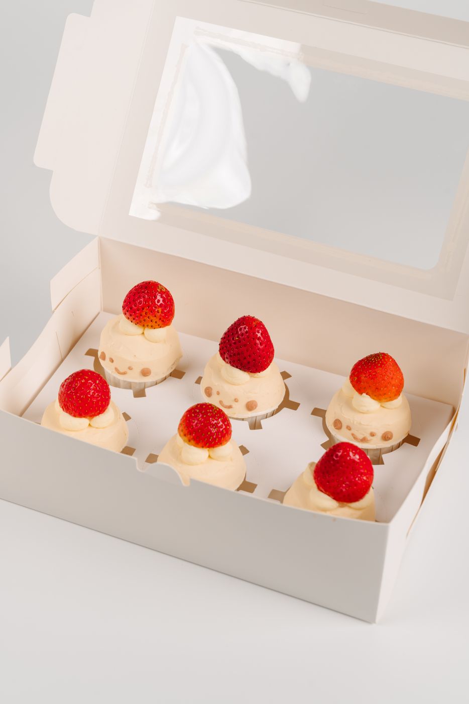 Jellycat Cupcakes (Children's Day Special) (Box of 6 / 12)