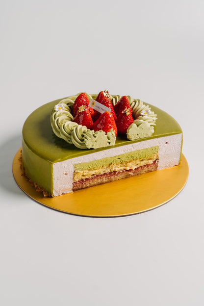 Strawberry Matcha Mousse Cake