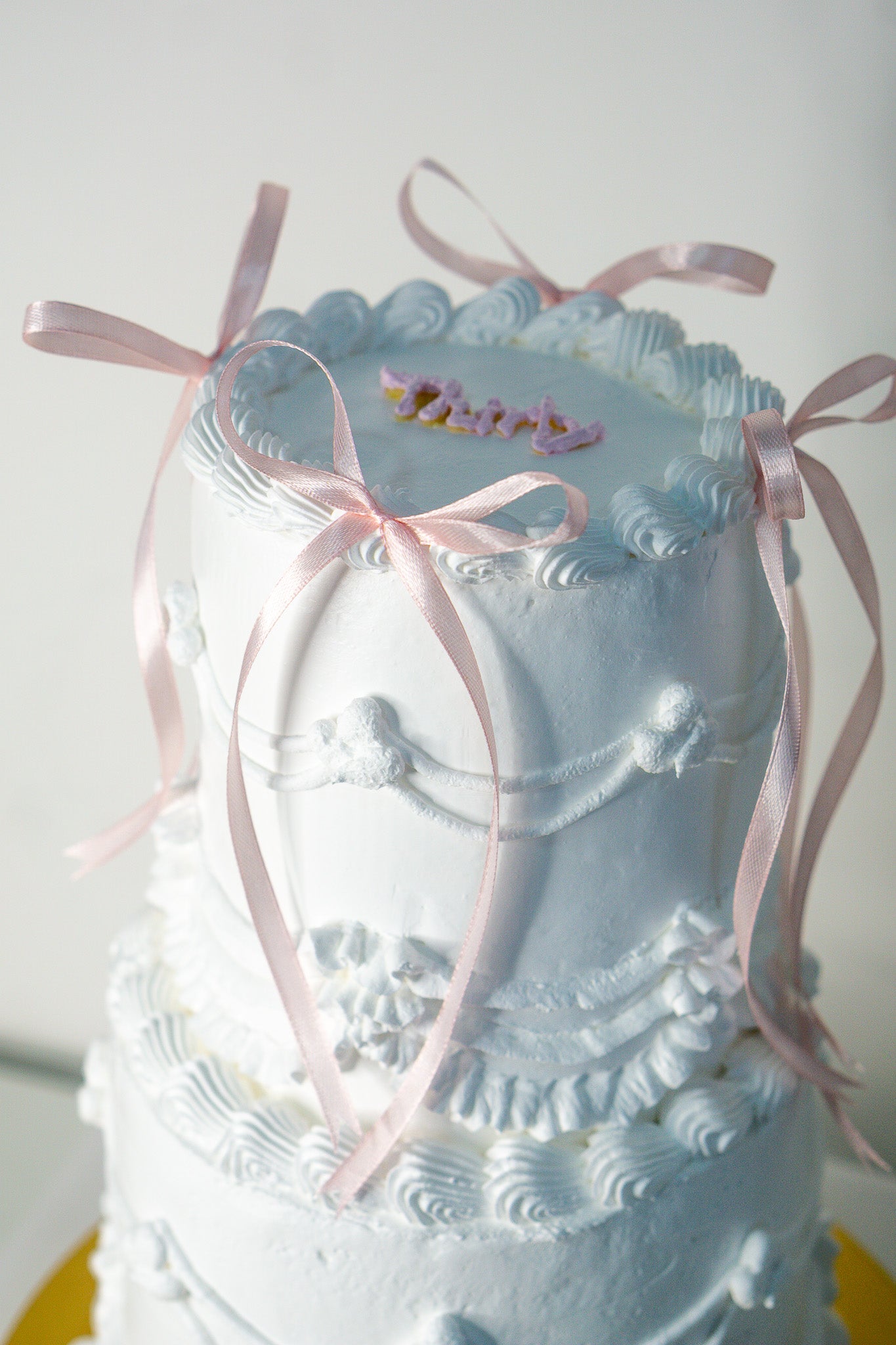 Vintage Round Cake