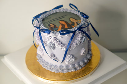 Vintage Image Print Cake