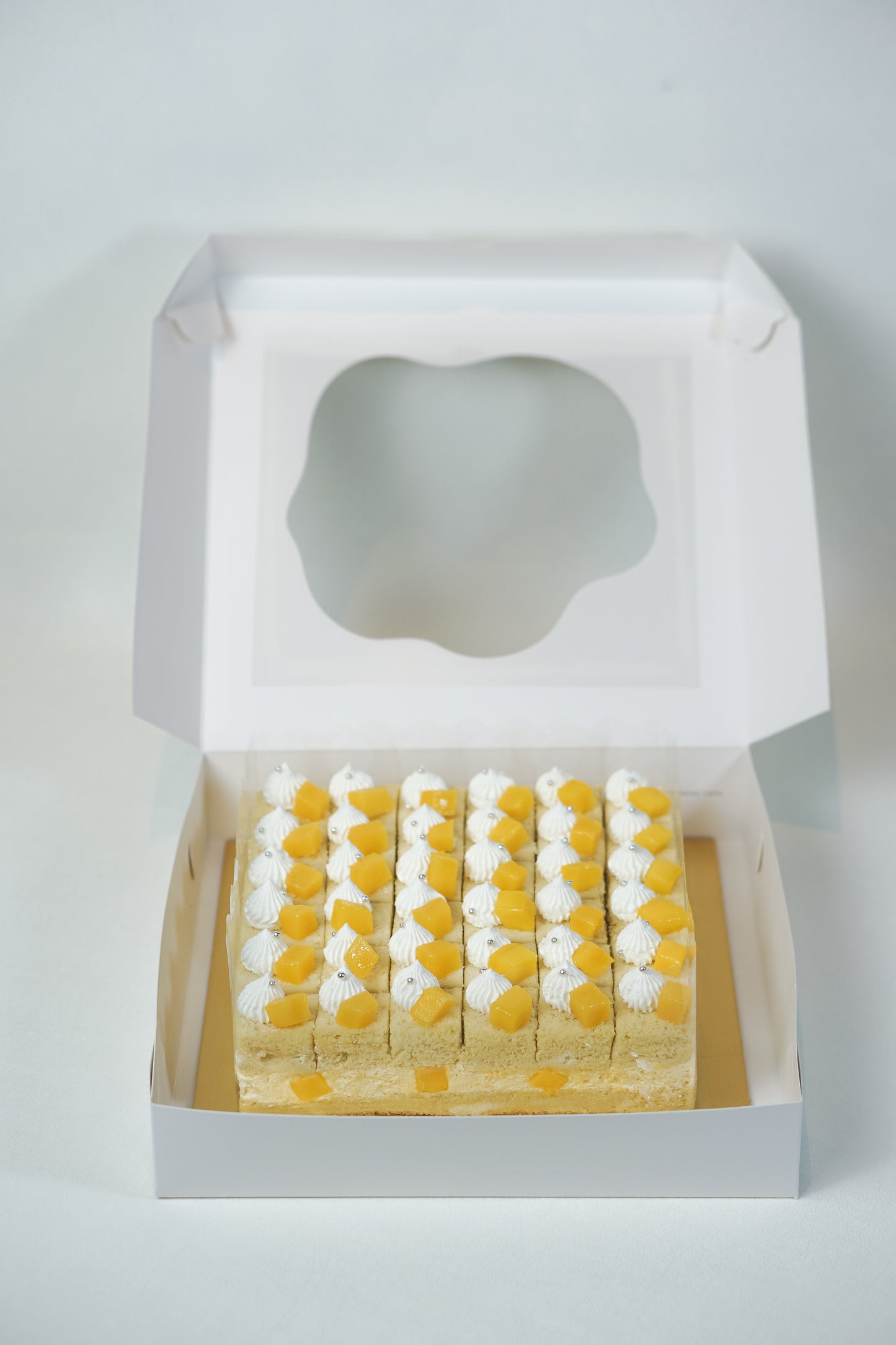 Mini Cakes (36pcs)