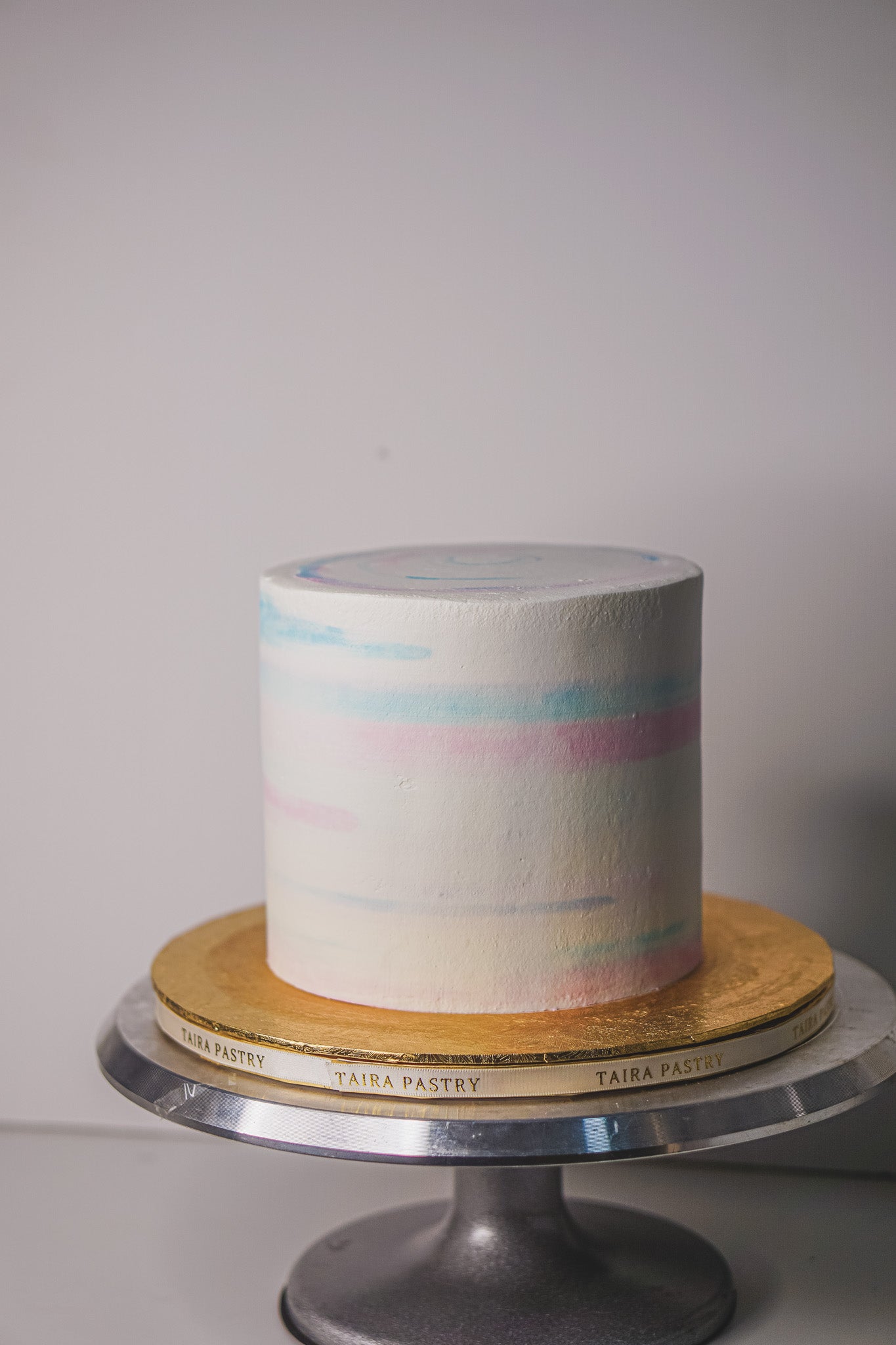 Plain Round Swirl Cake
