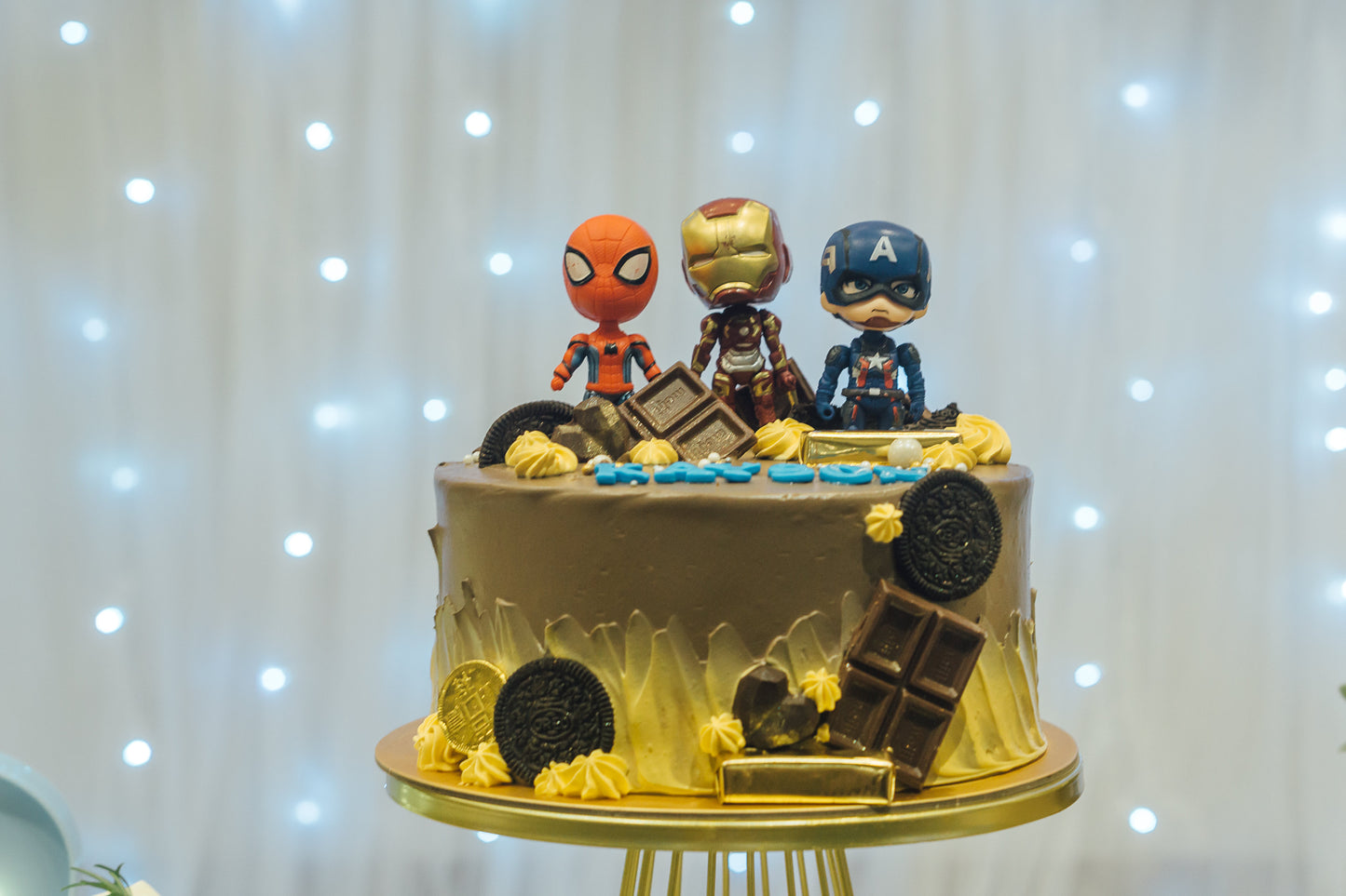 Super Hero Cake