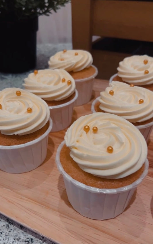 White & Gold Cupcakes (Box of 12)