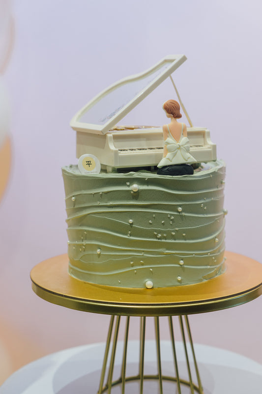 Pianist Cake