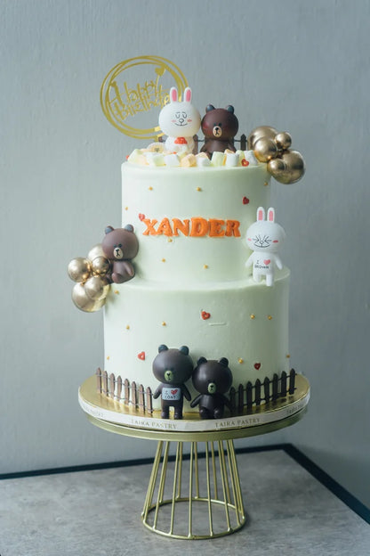 Line Bear Cake